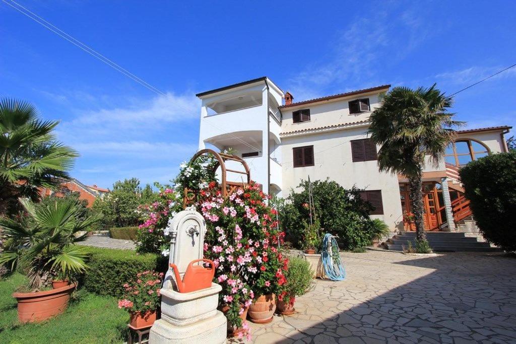 Apartments Anita โปแมร์ ภายนอก รูปภาพ